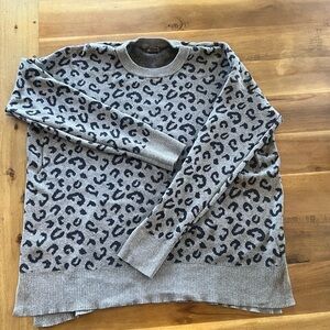 Eddie Bauer Gray Crewneck Sweater with Black Leopard Pattern